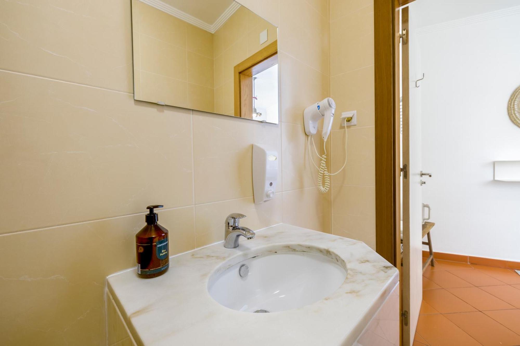 Casa Luma B&B Lagos Bagian luar foto